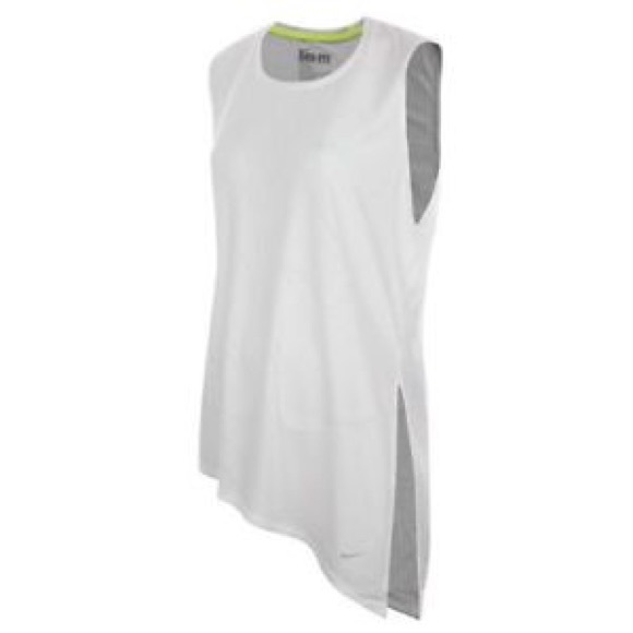 Nike Tops - Nike Dri-Fit Loose Fit White Workout Top Nike Tops - Nike Dri-Fit Loose Fit White Workout Top